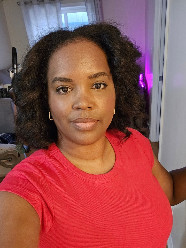 Natalie Mochaccino red top